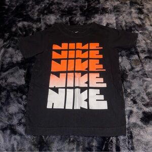 Nike T-shirt